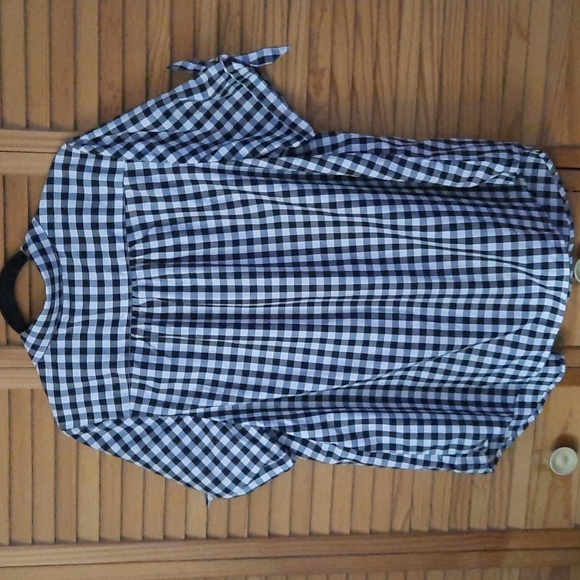 Roman's Short Sleeve Black and White Gingham Plaid Button Up Blouse Size 20 - Picture 3 of 8